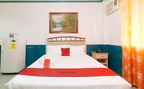 RedDoorz @ Orsu Hotel Angeles Pampanga